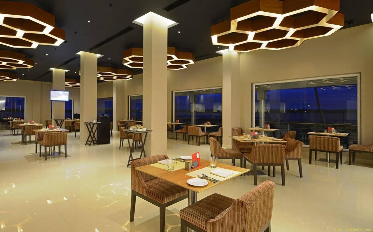 Hotel Naveen Lakeside Хубли Экстерьер фото